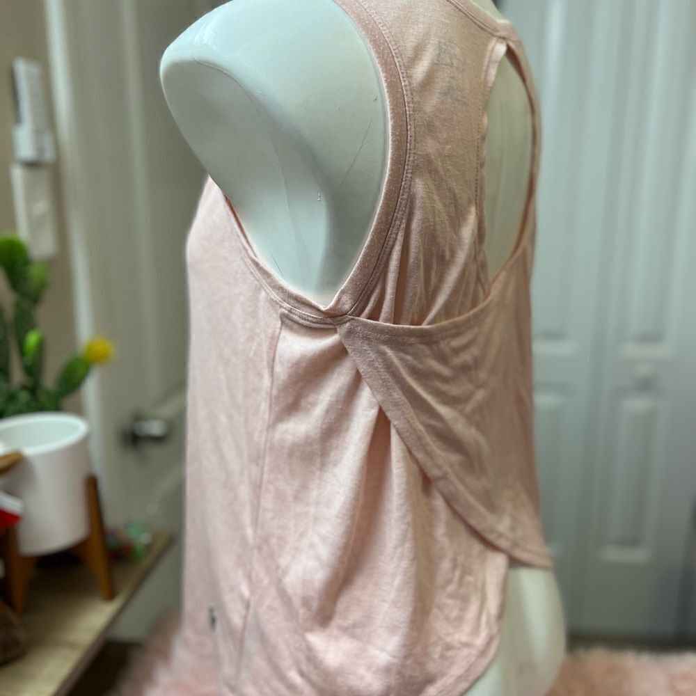 PINK BLOUSE - Picture 7 of 7